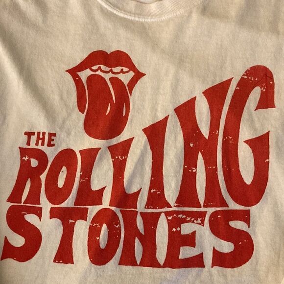 Rolling Stones Cropped Long Sleeve White Cotton T Shirt With Red Graphic. - Picture 2 of 6